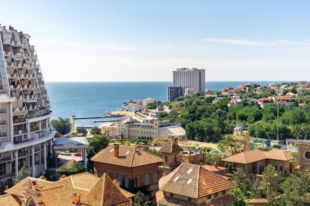 Gagarin Plaza Design Apartment Odessa Buitenkant foto